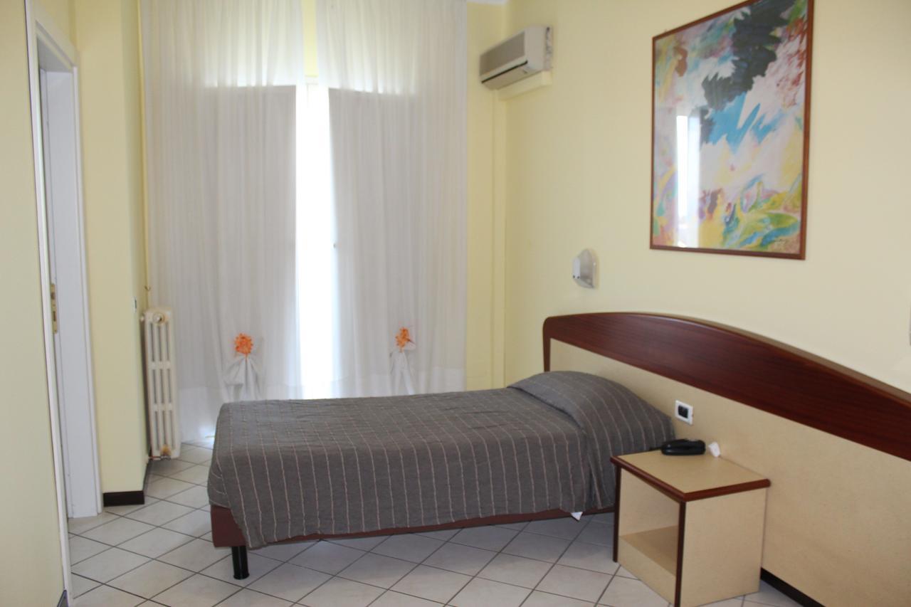 Albergo Sirena Bazzano Exterior foto